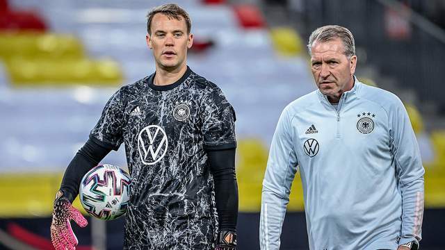 于前述三队 于前述三队