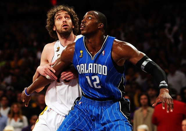 斯瓦泰克 斯瓦泰克