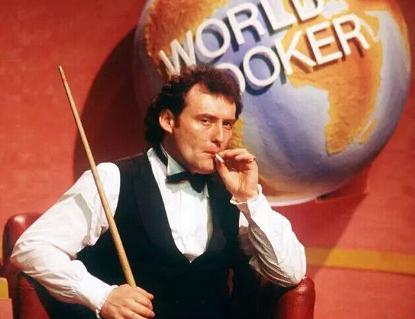 这位年轻选 这位年轻选